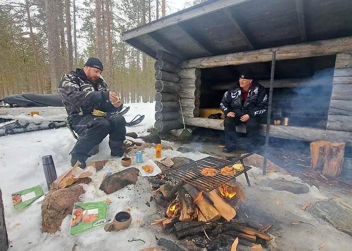 Unique Aurora Experience Aittoperae